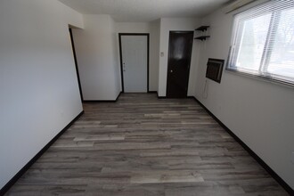 803 8th St N in Fargo, ND - Building Photo - Building Photo
