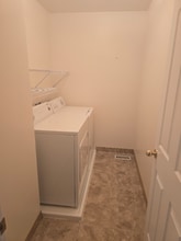 660 60 E in Ephraim, UT - Foto de edificio - Building Photo