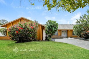 9070 NW 13th St in Plantation, FL - Building Photo