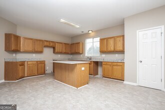 475 Brookford Ct in Atlanta, GA - Building Photo - Building Photo