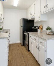 2116 Lemontree Way in Antioch, CA - Building Photo - Building Photo