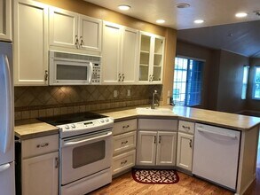 3750 Greggory Way in Santa Barbara, CA - Building Photo - Building Photo