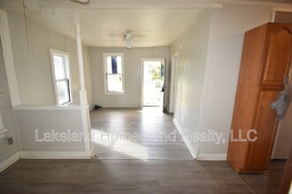 4056 Orange Ave SE in Highland City, FL - Building Photo - Building Photo