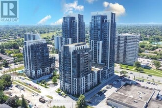 20 Meadowglen Pl in Toronto, ON - Building Photo - Building Photo