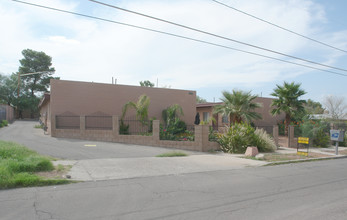 2511 N Fontana Ave in Tucson, AZ - Building Photo - Building Photo