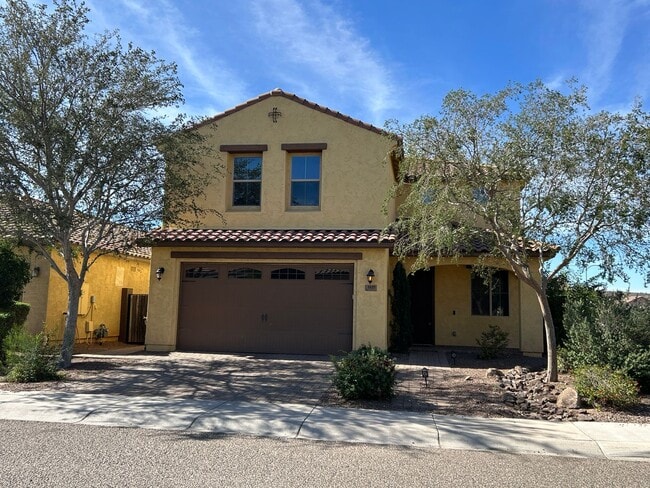 property at 5537 W Desert Hollow Dr