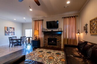 3201 Wakefield Rd in Edmond, OK - Building Photo - Building Photo