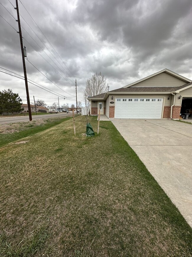 property at 4402 Springer Ct