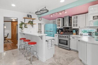 1911 Parker Ave in West Palm Beach, FL - Building Photo - Building Photo