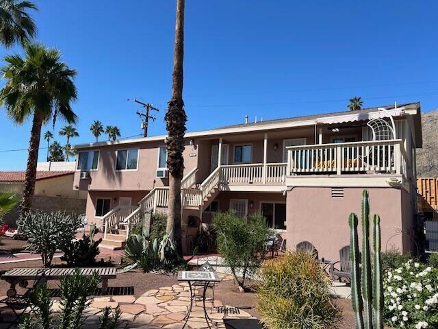 243 Avenida Ortega in Palm Springs, CA - Building Photo