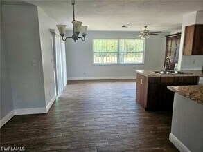 808 Greenwood Ave in Lehigh Acres, FL - Building Photo - Building Photo