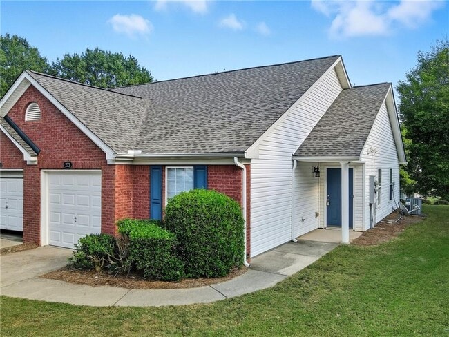 property at 273 Cottonwood Creek Cir