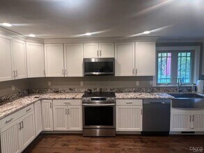 7056 Island Rd in Cicero, NY - Building Photo - Building Photo