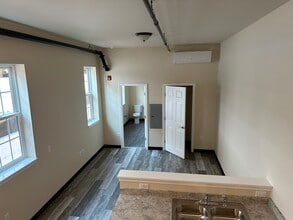 22 S Duke St, Unit 2A Studio in Lancaster, PA - Foto de edificio - Building Photo