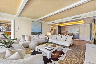 2774 S Ocean Blvd in Palm Beach, FL - Building Photo - Building Photo