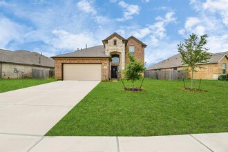 767 Willow Harbor Ln in La Marque, TX - Foto de edificio - Building Photo