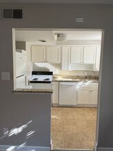 1076 Nichols Dr in Raleigh, NC - Building Photo - Building Photo