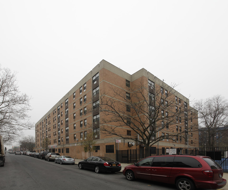 510 Quincy St in Brooklyn, NY - Foto de edificio