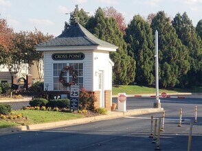 701 Masters Row, Unit F in Glen Allen, VA - Foto de edificio - Building Photo