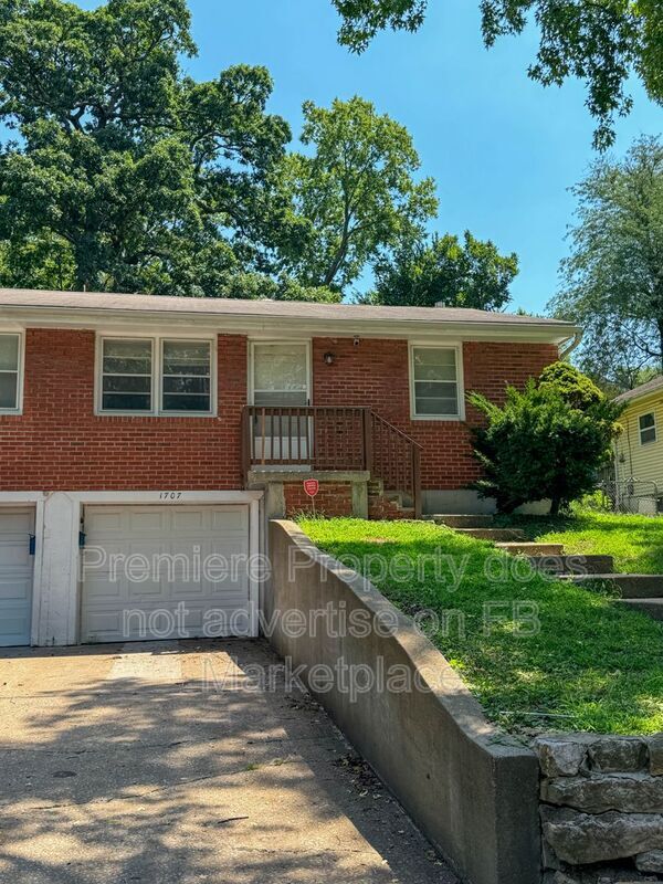 property at 1707 S Glenwood Ave