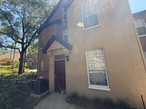 6428 Raleigh St in Orlando, FL - Building Photo - Building Photo