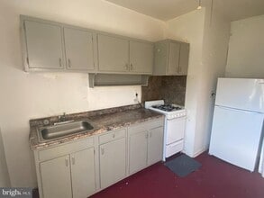 1800 Philadelphia Pike in Wilmington, DE - Building Photo - Building Photo