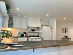 8489 Larch Ave-Unit -A in Cotati, CA - Foto de edificio - Building Photo