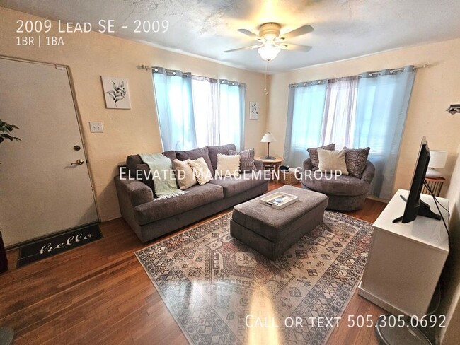 2009 Lead Ave SE