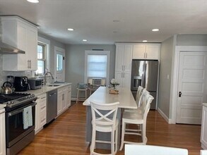 201 Samoset Ave in Hull, MA - Building Photo - Building Photo