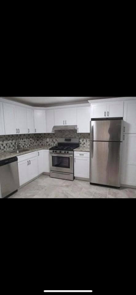 property at 14 Kenmar Dr