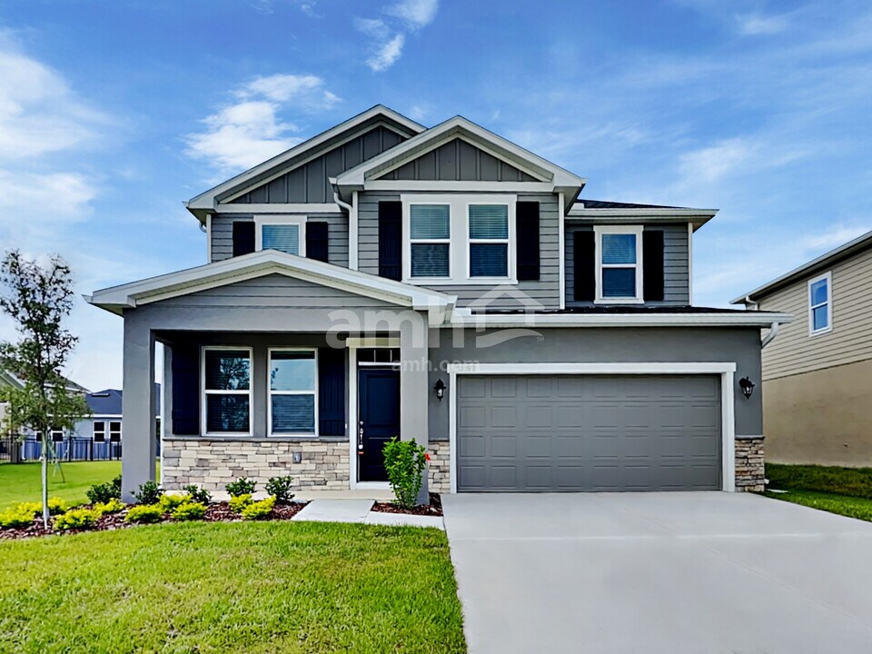 33892 Thyme Dr in Zephyrhills, FL - Building Photo