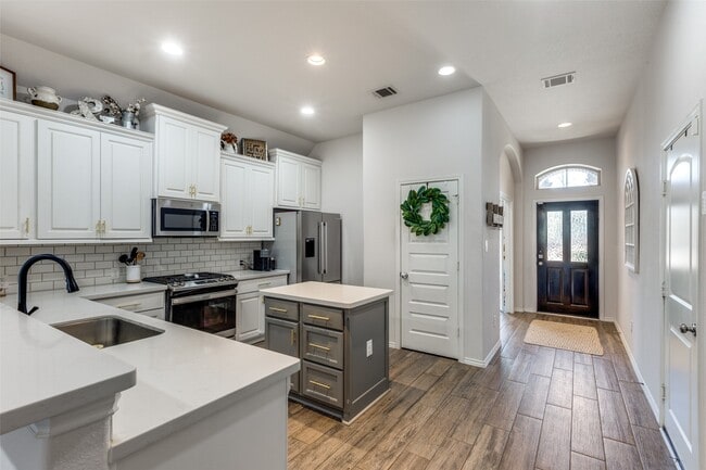 226 N Bearkat Ct in Montgomery, TX - Building Photo - Building Photo