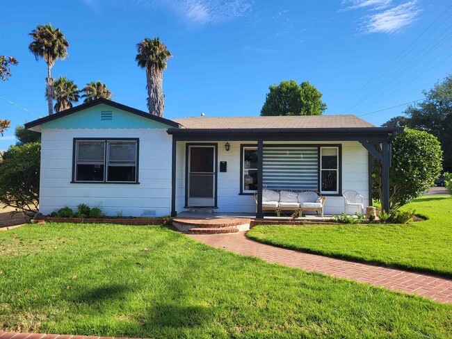 property at 1394 Knowles Ave