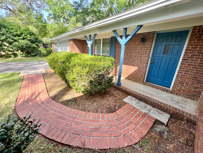 3158 Corrib Dr in Tallahassee, FL - Building Photo - Building Photo