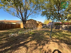1233 Steinburg Ln in Fort Worth, TX - Building Photo - Building Photo