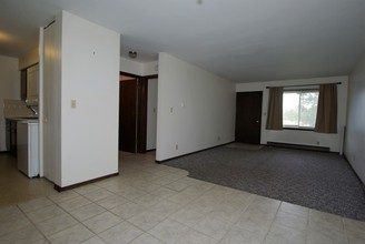 Prairie View Apartments in Durand, IL - Building Photo - Building Photo