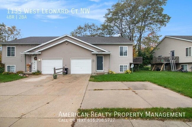 property at 1135 W Leonard Ct
