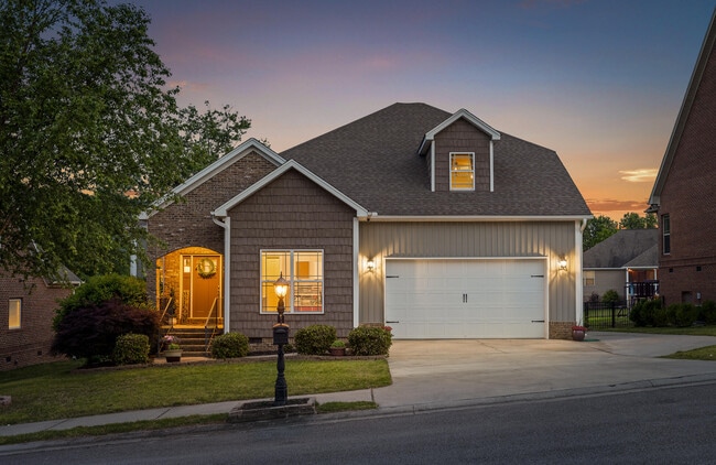 3641 Willow Lake Cir in Chattanooga, TN - Building Photo - Building Photo