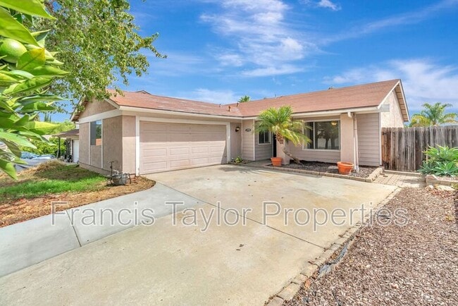 1719 Lindsley Park Dr in San Marcos, CA - Building Photo - Building Photo