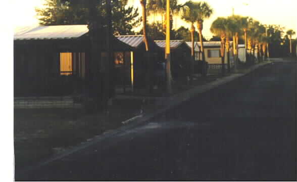 Tarpon Glen in Tarpon Springs, FL - Foto de edificio