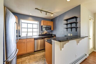 4980 Meredith Way in Boulder, CO - Building Photo - Building Photo