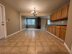 7005 Regan Ct in Citrus Heights, CA - Building Photo - Building Photo