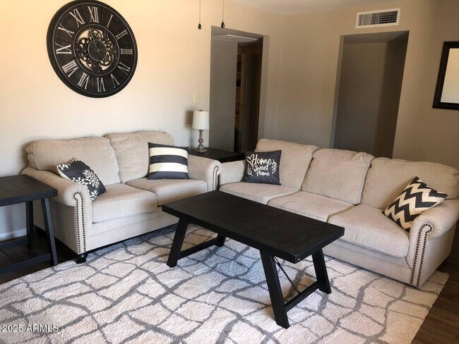 property at 2338 W Concho Ave