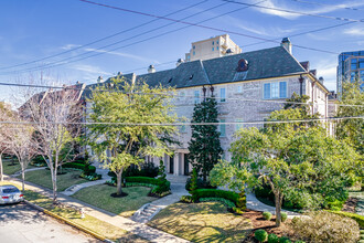 Highland Gates on Katy Trail in Dallas, TX - Building Photo - Building Photo