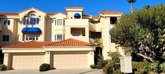1806 Emerald Isle Way