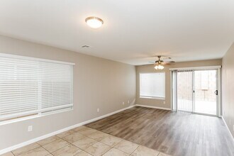 9931 Morpeth St in Las Vegas, NV - Building Photo - Building Photo