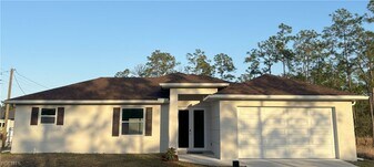 1422 Highland Ave in Lehigh Acres, FL - Building Photo