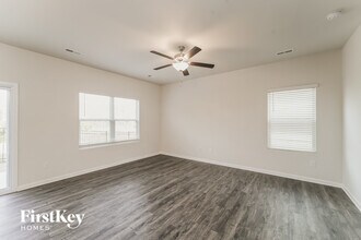 5431 Cobblestone Glen Dr in Charlotte, NC - Building Photo - Building Photo