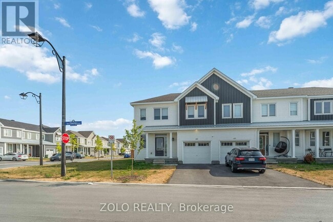 property at 48 Chasing Grv