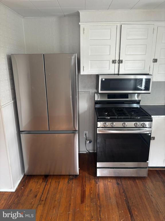 74 S Main St in Harrison Township, NJ - Building Photo - Building Photo